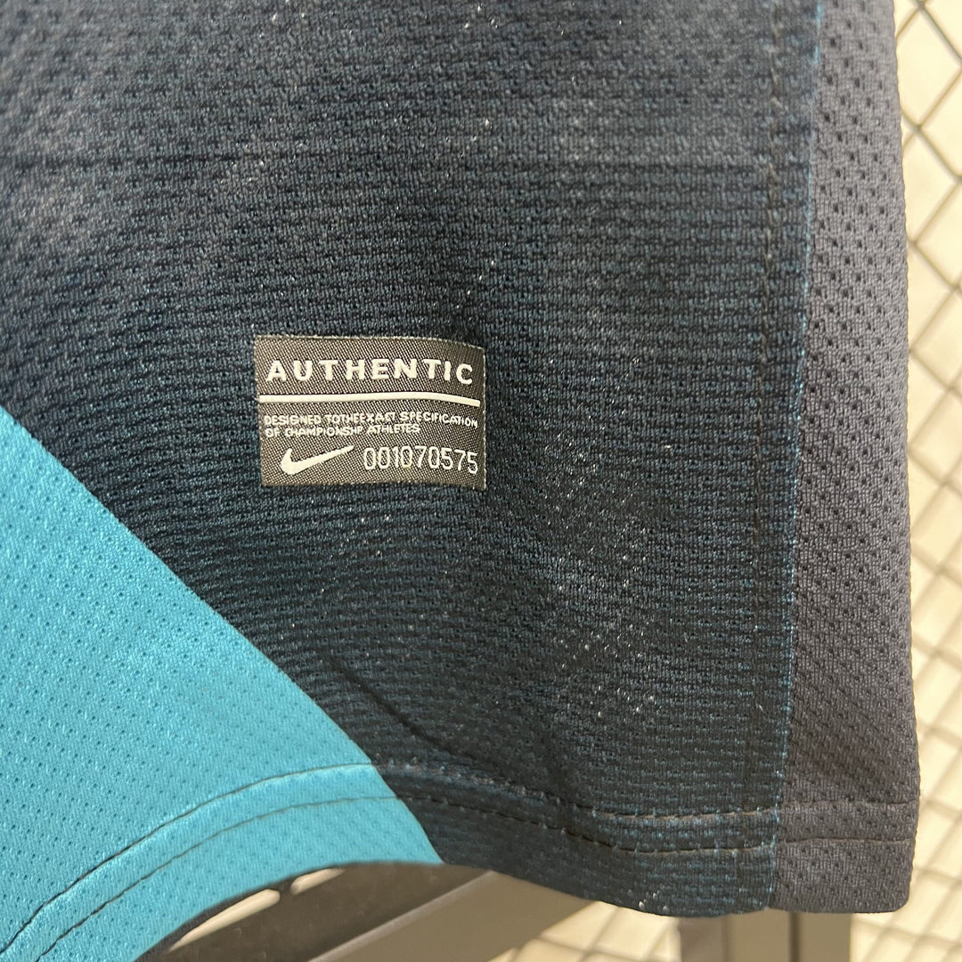 Arsenal 2011-12 Away Retro Shirt