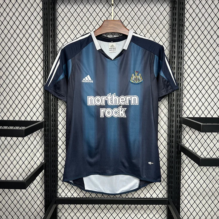 Newcastle United 2004-2005 Away Retro Shirt