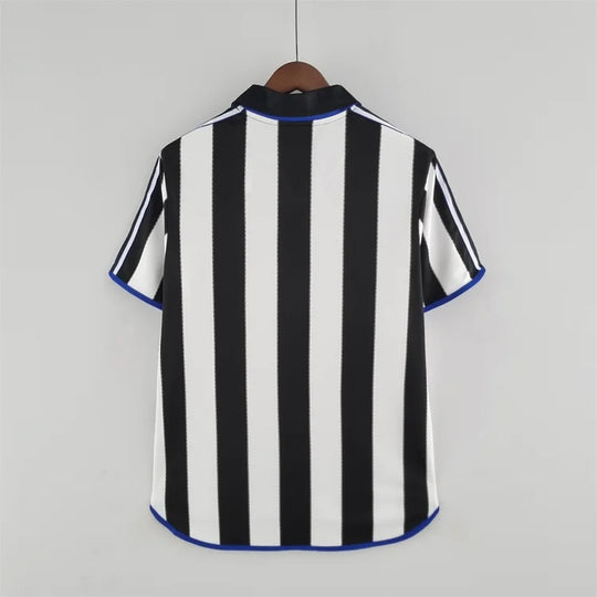 Newcastle United 2000-2001 Home Retro Shirt