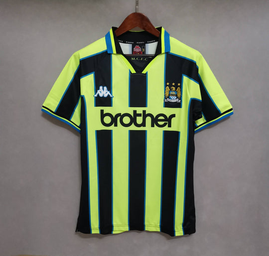 Manchester City 1998/1999 Away Retro Shirt