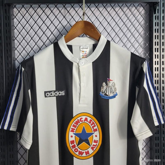 Newcastle United 1995/1997 Home Retro Shirt