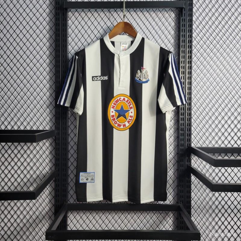 Newcastle United 1995/1997 Home Retro Shirt