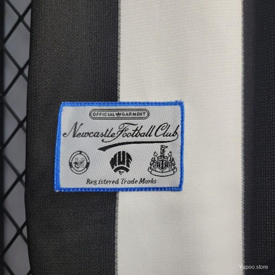 Newcastle United 1995/1997 Home Retro Shirt