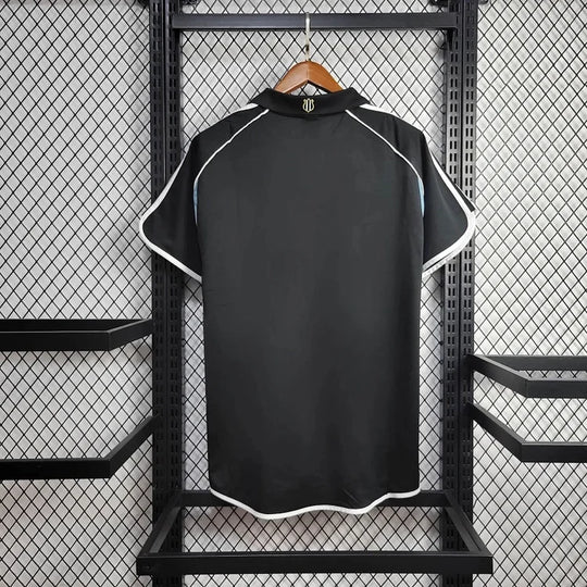 Newcastle United 2000-2001 Away Retro Shirt