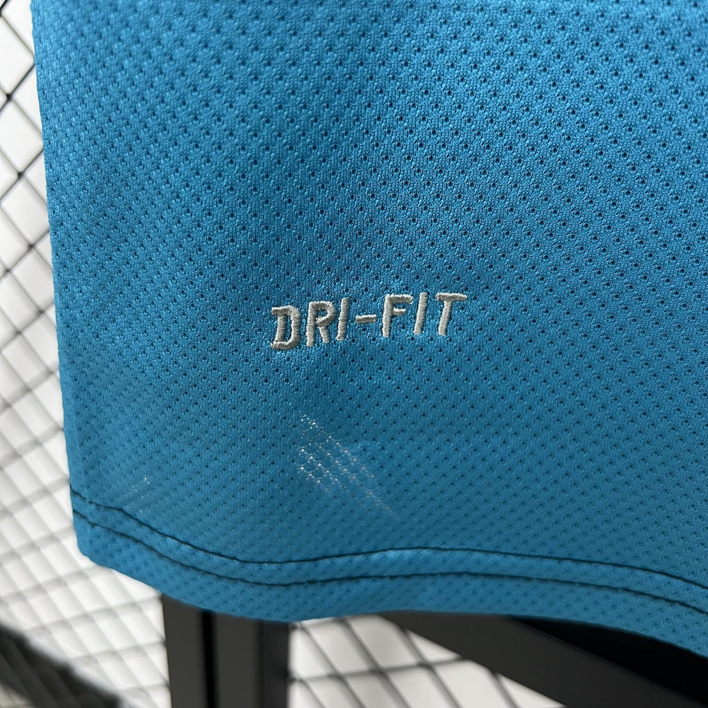 Arsenal 2011-12 Away Retro Shirt