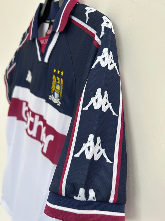Manchester City 1997/1998 Away Retro Shirt