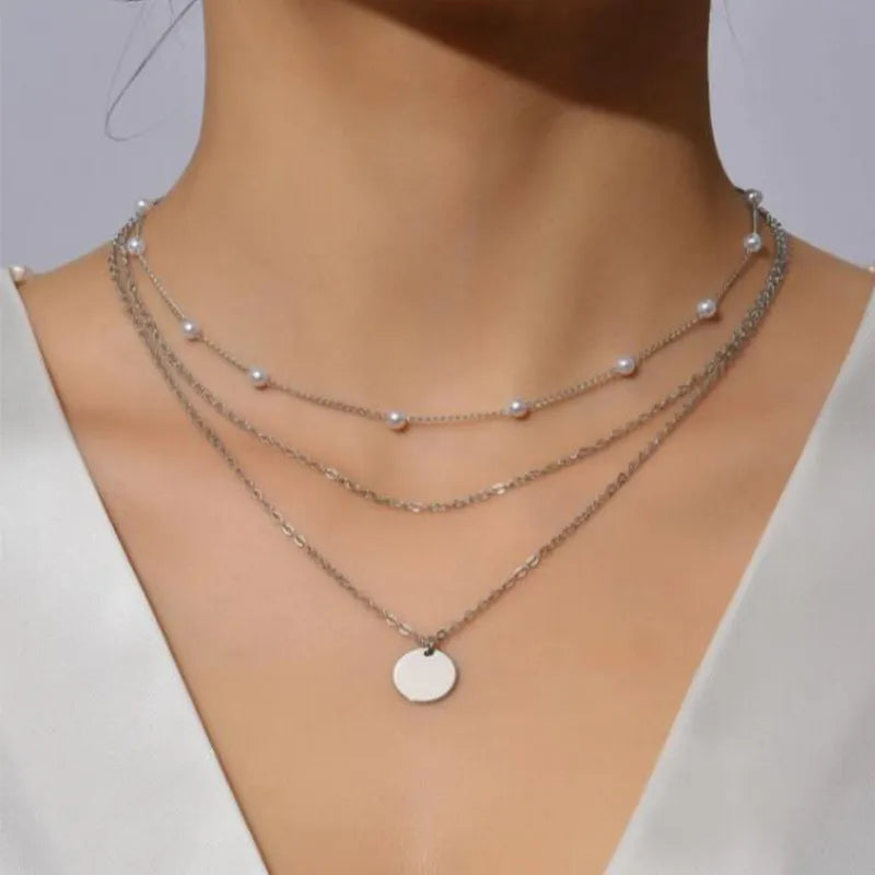 pearl-necklace-with-pendant