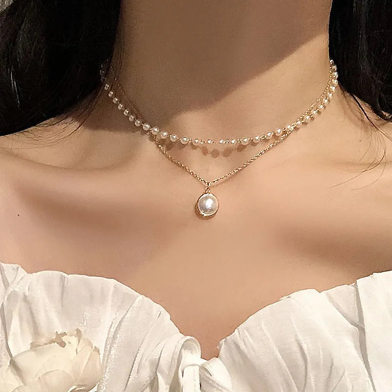 pearl-necklace-with-pendant