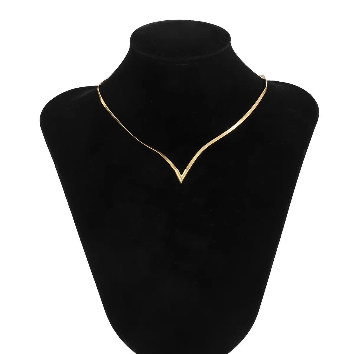 v-shaped-necklace