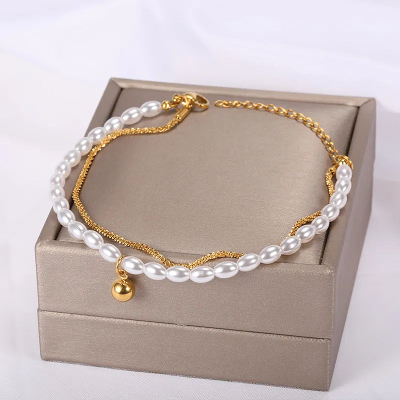 pearl-bracelet-with-heart-charm