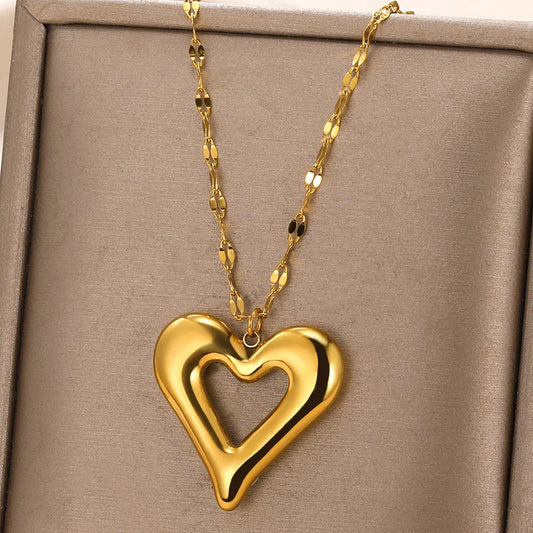 gold-heart-necklace