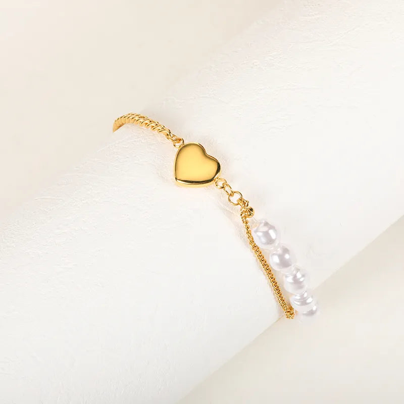 pearl-bracelet-with-heart-charm