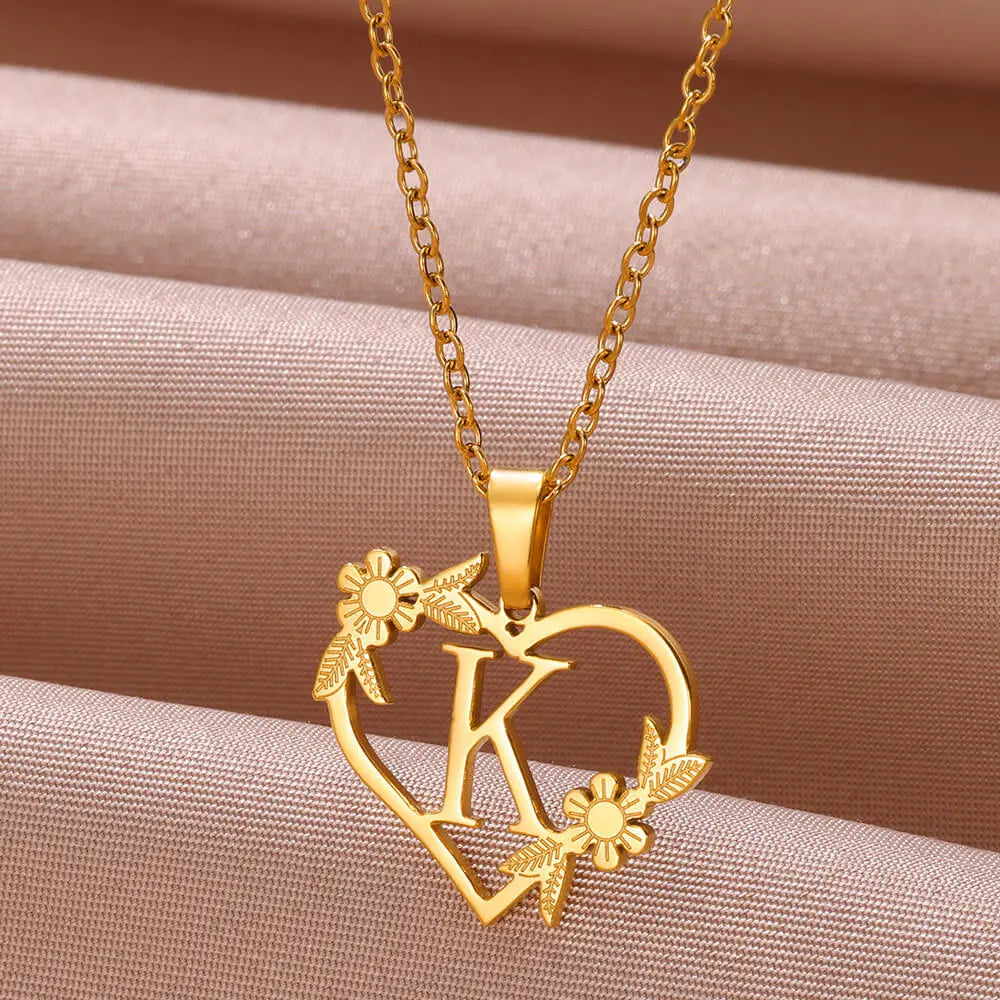 gold-heart-necklace