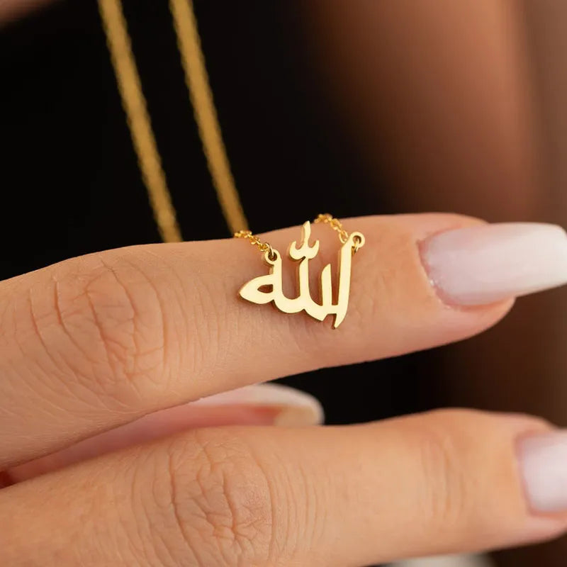 arabic-letter-necklace