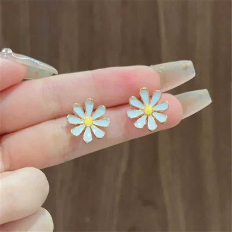 daisy-flower-earrings - Famzoa