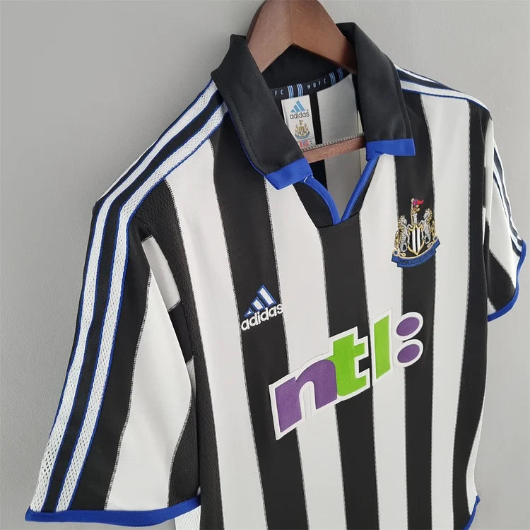 Newcastle United 2000-2001 Home Retro Shirt