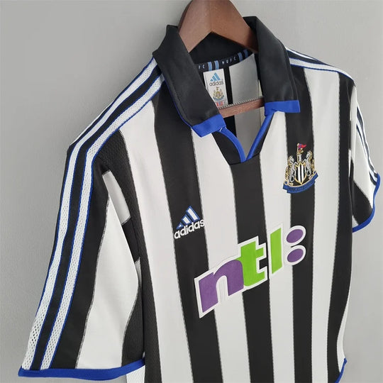 Newcastle United 2000-2001 Home Retro Shirt
