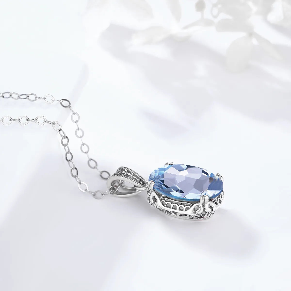 gemstone-pendant-necklace