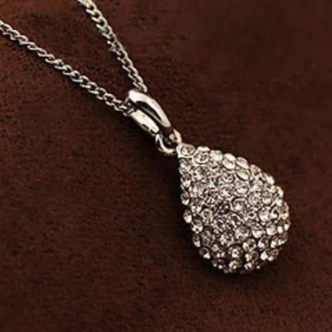 water-drop-pendant-necklace